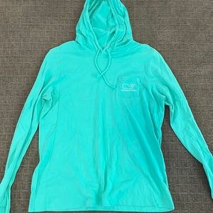 Vineyard Vines Long Sleeve with Hood M